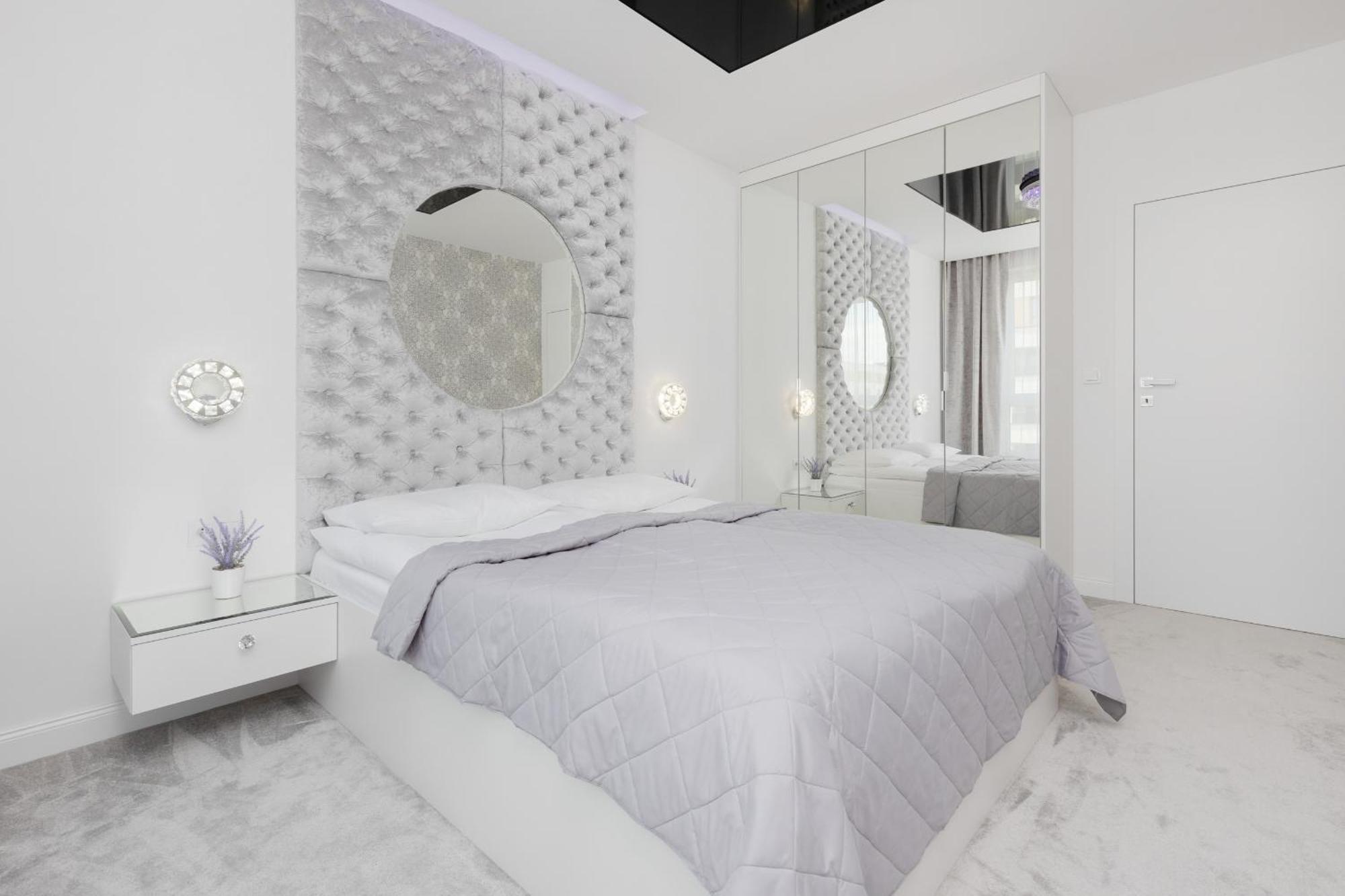 Elegant Apartments With Balcony & Parking Warsaw By Noclegi Renters Exterior foto